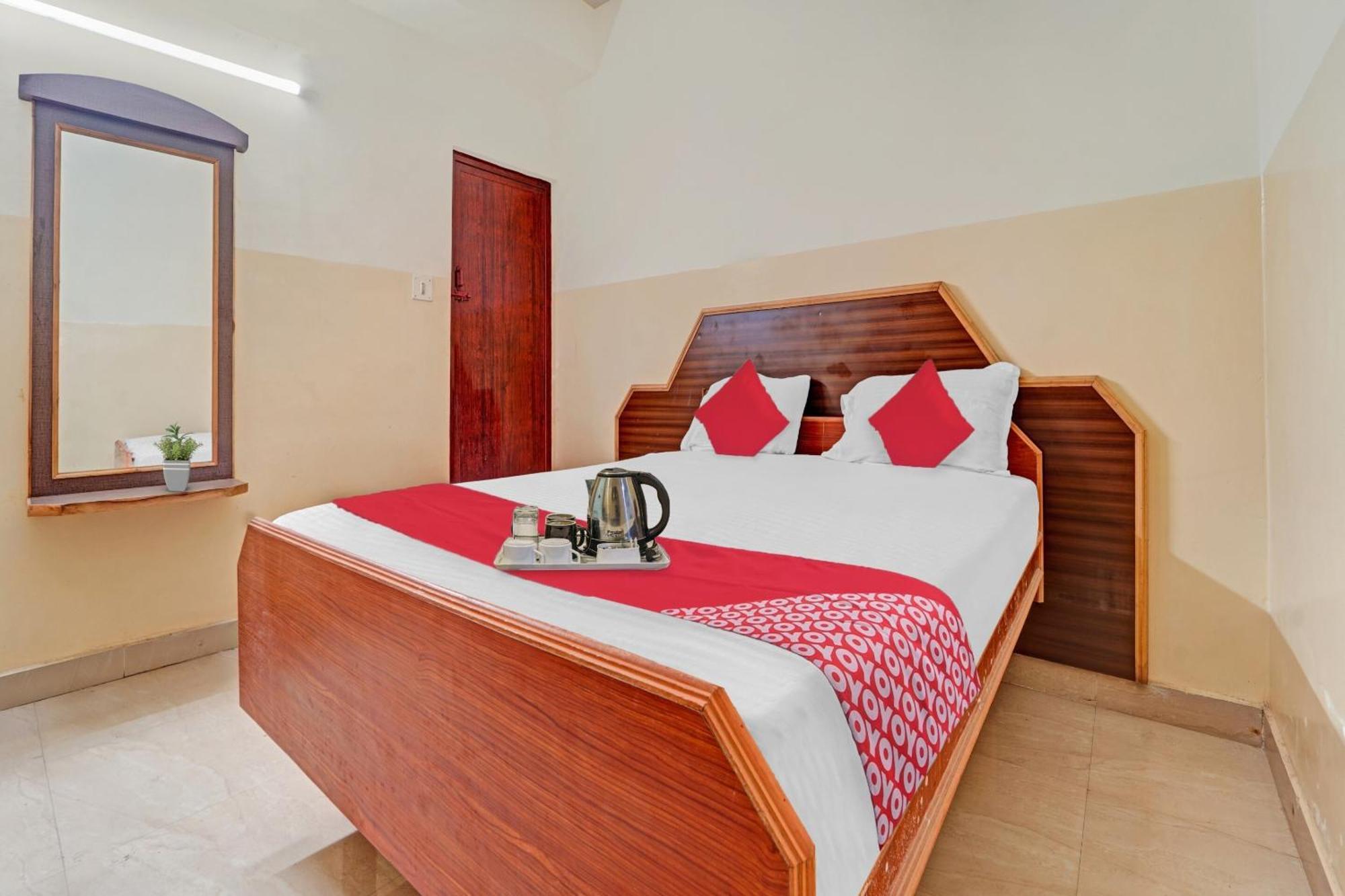Hotel O City Lodge Ероде Екстериор снимка