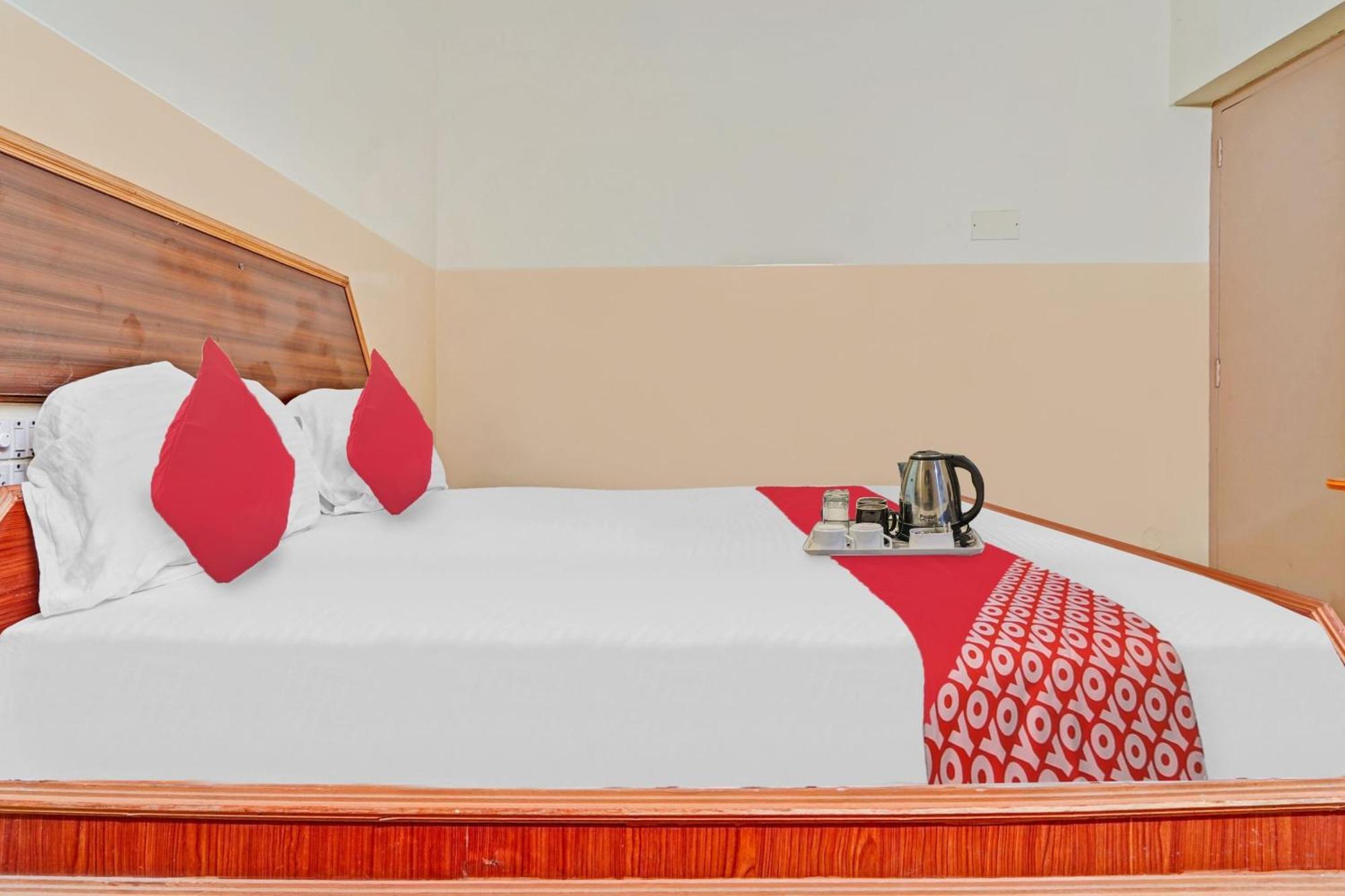 Hotel O City Lodge Ероде Екстериор снимка