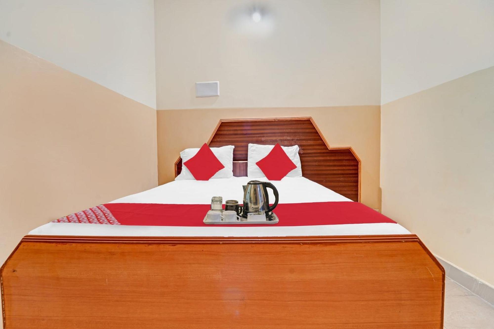 Hotel O City Lodge Ероде Екстериор снимка