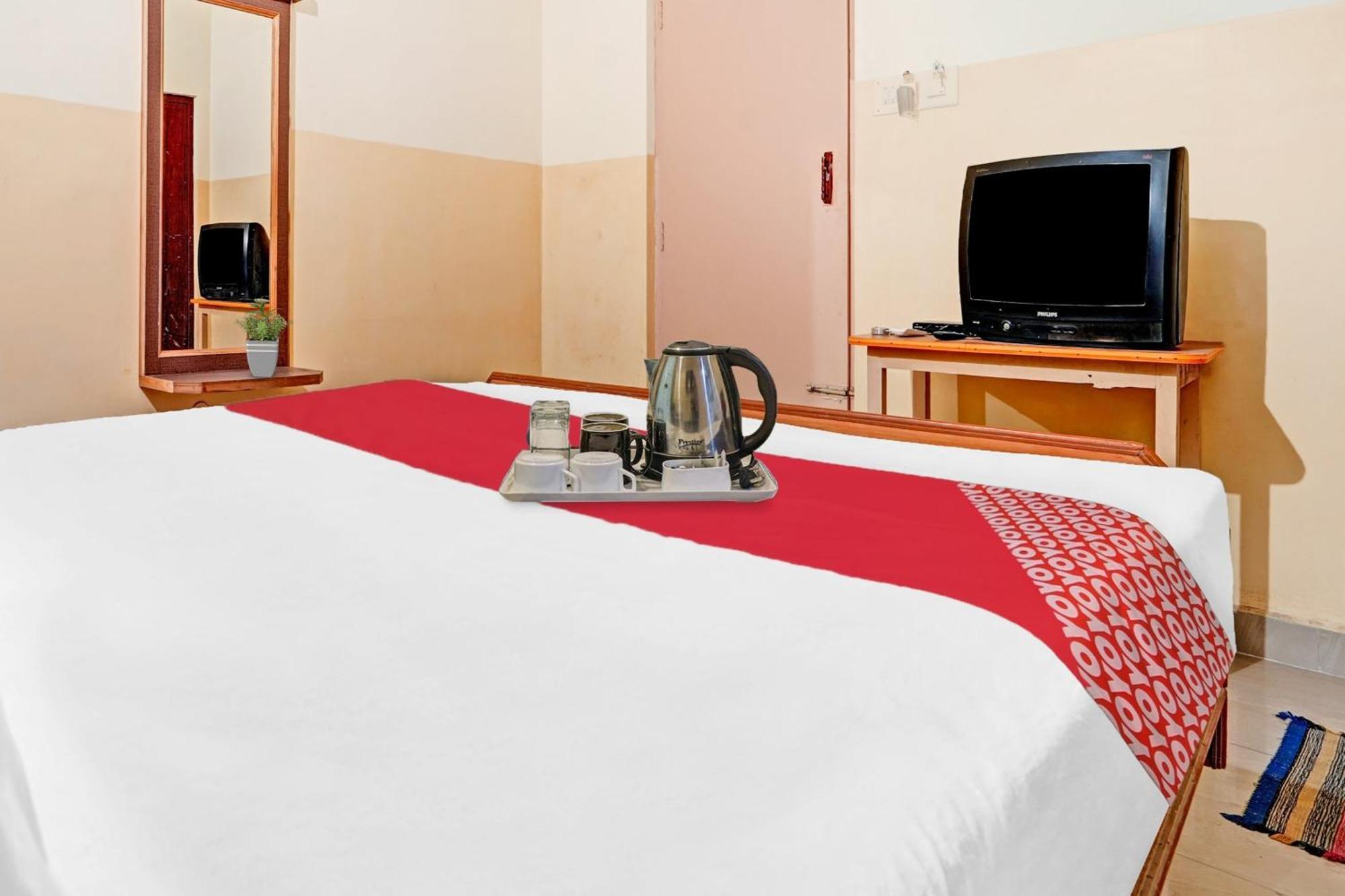 Hotel O City Lodge Ероде Екстериор снимка