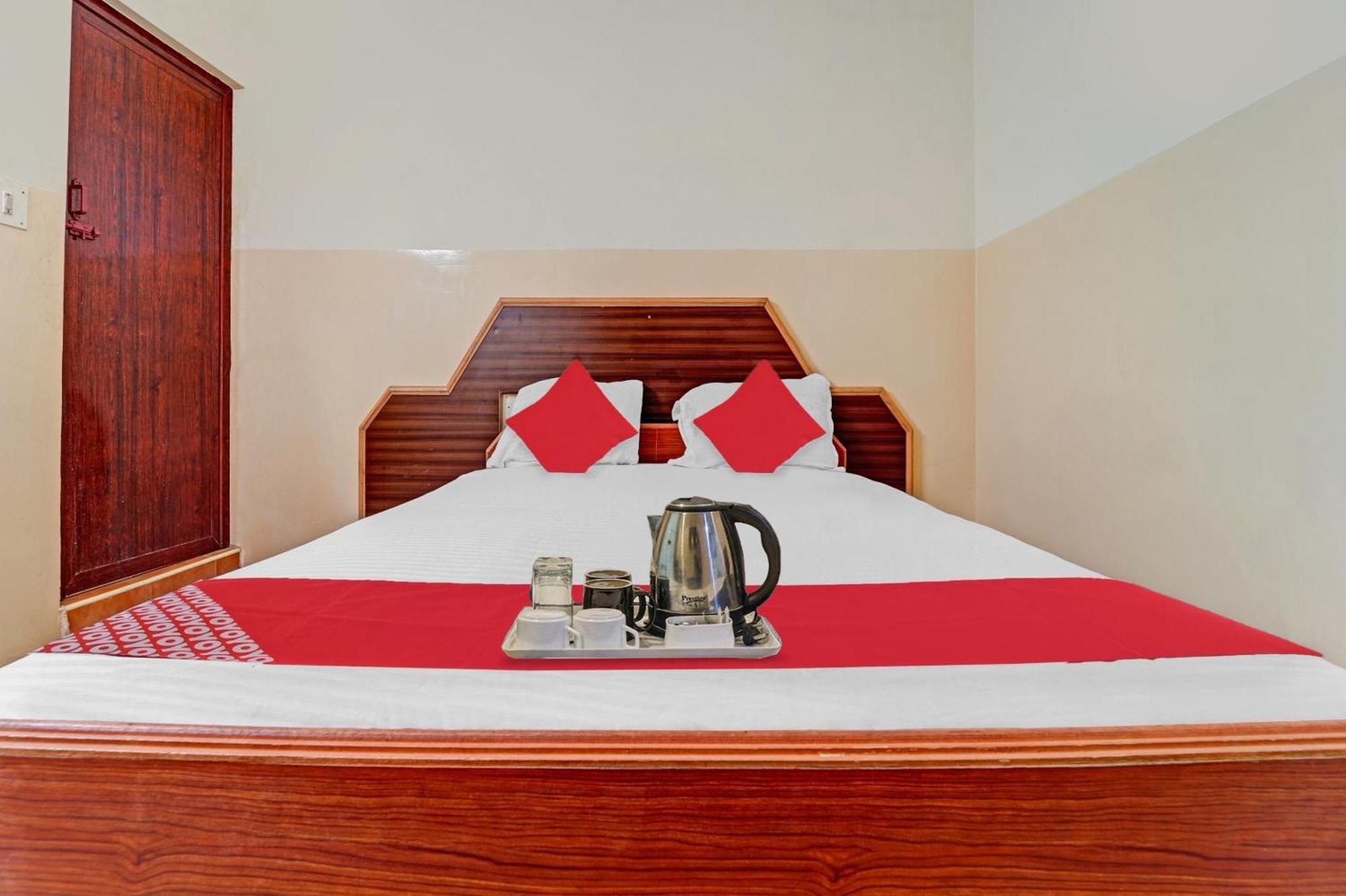 Hotel O City Lodge Ероде Екстериор снимка